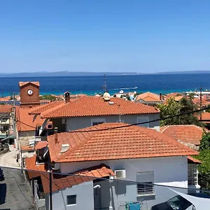 Ξενοδοχείο με διαμερίσματα Luka 1 Aparts Polichrono, Πολύχρονο